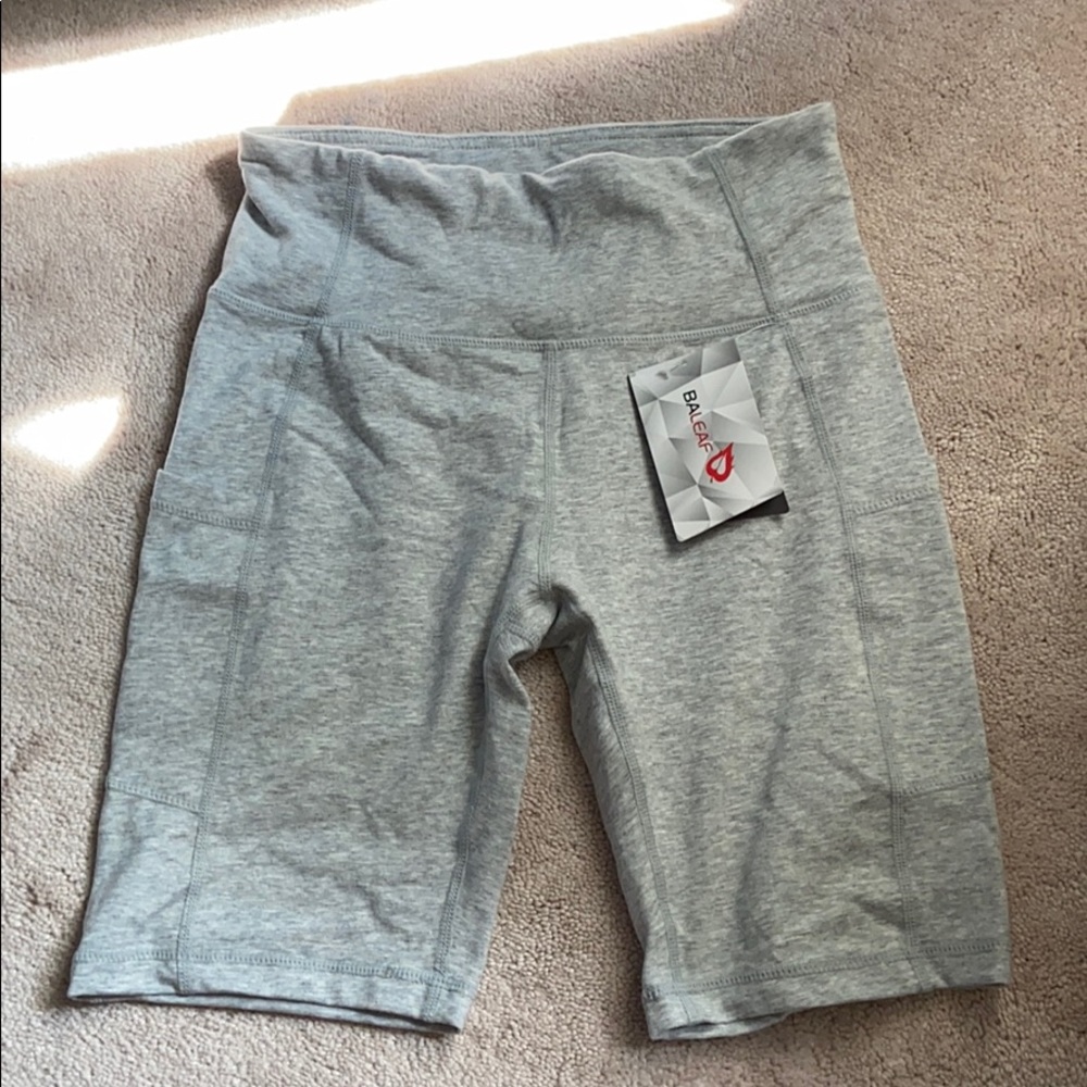 NWT BIKE SHORTS